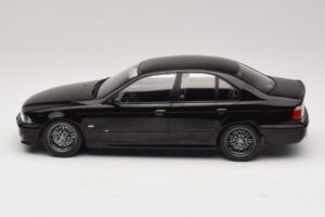BMW M5 E39 Negru KK-Scale 1:18 KKDC181623 Metal - imaginea 3 din 6