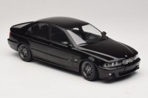 BMW M5 E39 Negru KK-Scale 1:18 KKDC181623 Metal - imaginea 4 din 6