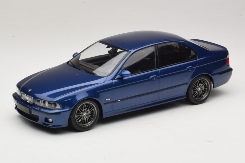 BMW M5 E39 Albastru Metalizat KK-Scale 1:18 KKDC181621 Metal