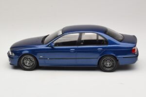 BMW M5 E39 Albastru Metalizat KK-Scale 1:18 KKDC181621 Metal - imaginea 3 din 6