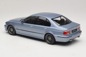BMW M5 E39 Silverstone Blue Metallic KK-Scale 1:18 KKDC181622 Metal - imaginea 5 din 6