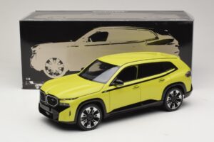 BMW XM G09 Galben Minichamps 1:18 110023302 Metal - imaginea 8 din 8