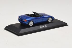 BMW Z1 E30 Albastru Metalizat Maxichamps 1:43 940020101 Metal - imaginea 2 din 5
