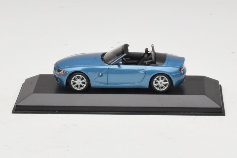 BMW Z4 E85 Albastru Deschis Metalizat Cutie De Înlocuire Minichamps 1:43 80420144054-R1 Metal