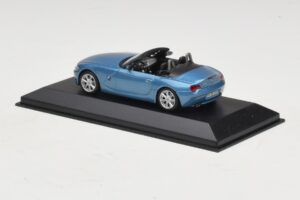 BMW Z4 E85 Albastru Deschis Metalizat Cutie De Înlocuire Minichamps 1:43 80420144054-R1 Metal - imaginea 3 din 5