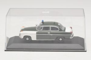 Borgward Isabella Polizei Frankfurt Minichamps 1:43 400096090 Metal - imaginea 4 din 5