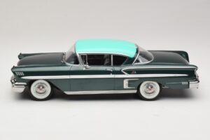 Chevrolet Bel Air Impala Coupe Verde Închis Metalizat & Verde KK-Scale 1:18 KKDC181594 Metal - imaginea 3 din 6