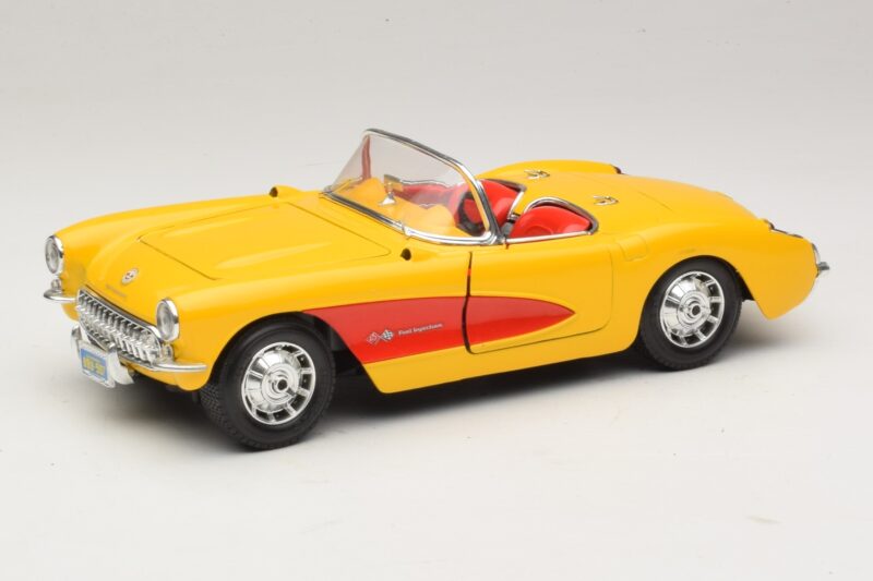 Chevrolet Corvette C1 Cabriolet Galben Roșu Bburago 1:18 3034-M2 Metal