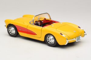 Chevrolet Corvette C1 Cabriolet Galben Roșu Bburago 1:18 3034-M2 Metal - imaginea 7 din 8
