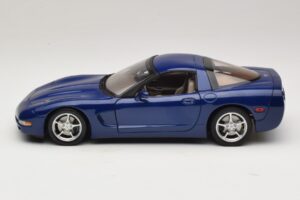 Chevrolet Corvette C5 Commemorative Edition Albastru AUTOart 1:18 71157 Metal - imaginea 5 din 9