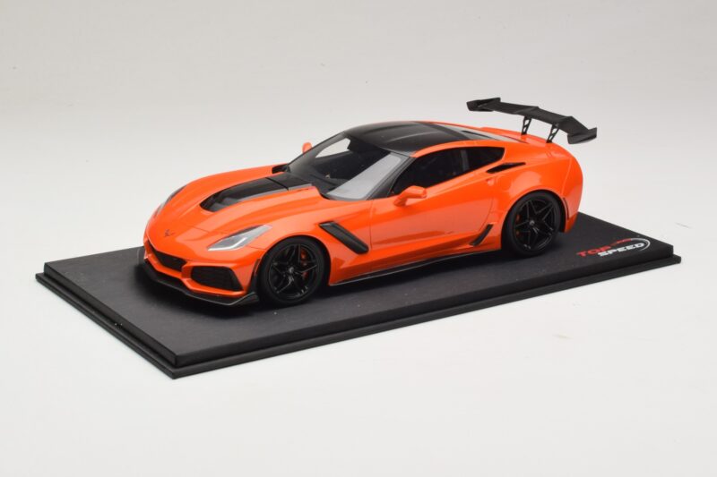 Chevrolet Corvette C7 ZR-1 High Voltage Tint TopSpeed 1:18 TS0147 Rășină