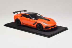 Chevrolet Corvette C7 ZR-1 High Voltage Tint TopSpeed 1:18 TS0147 Rășină - imaginea 4 din 6