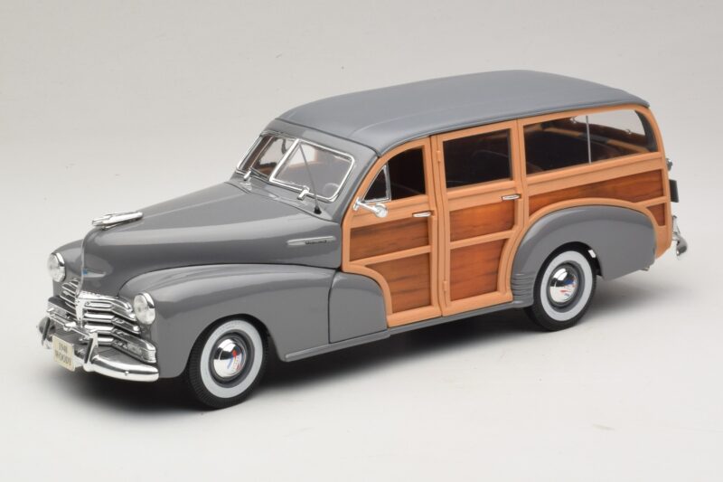 Chevrolet Fleetmaster Woody Gri Maisto 1:18 31854 Metal