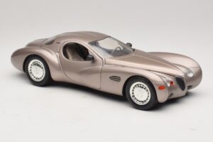 Chrysler Atlantic Bej Guiloy 1:18 68570 Metal - imaginea 6 din 8