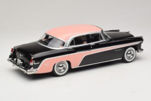 DeSoto Fireflite Sedan Negru & Roz KK-Scale 1:18 KKDC181542 Metal - imaginea 2 din 6