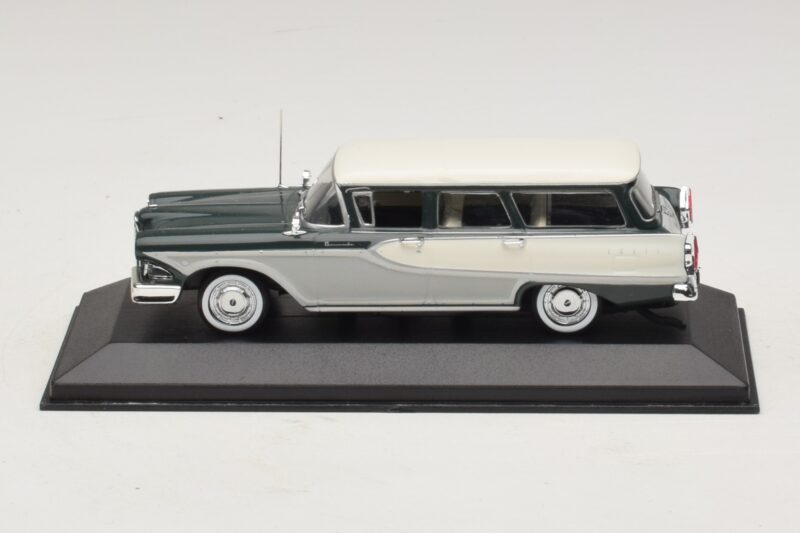 Edsel Bermuda Break Verde Închis Alb Minichamps 1:43 Edsel Bermuda Break Verde Închis Alb Minichamps 1:43 400082013 Metal
