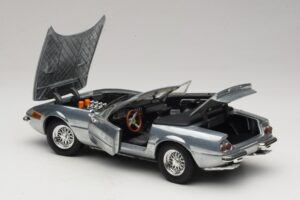 Ferrari 365 GTS Chrome Silver Hot Wheels 1:18 25738 Metal - imaginea 5 din 8