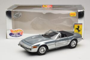 Ferrari 365 GTS Chrome Silver Hot Wheels 1:18 25738 Metal - imaginea 8 din 8