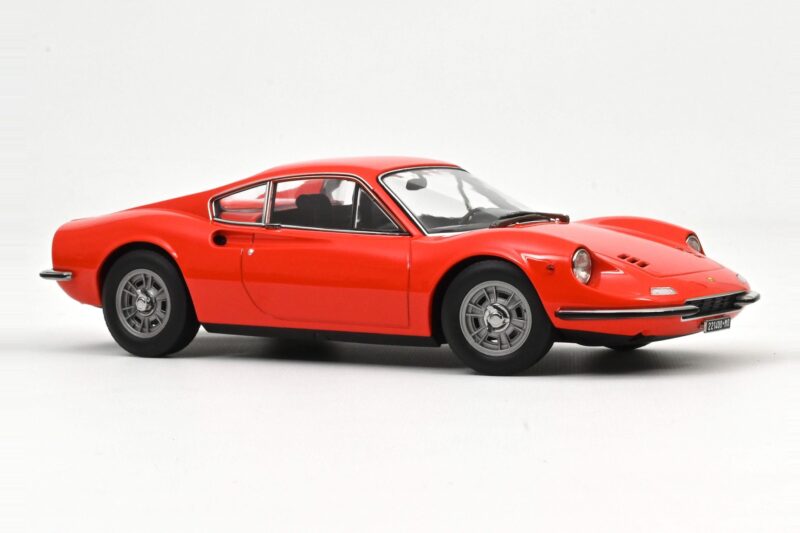 Ferrari Dino 246 GT Rosso Dino Norev 1:18 Ferrari Dino 246 GT Rosso Dino Norev 1:18 187801 Metal