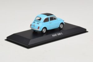Fiat 500 L Albastru Maxichamps 1:43 940121601 Metal - imaginea 2 din 5
