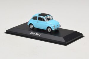 Fiat 500 L Albastru Maxichamps 1:43 940121601 Metal - imaginea 3 din 5