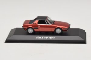 Fiat X1/9 Roșu Maxichamps 1:43 Fiat X1/9 Roșu Maxichamps 1:43 940121662 Metal