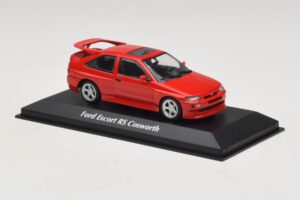 Ford Escort RS Cosworth Roșu Maxichamps 1:43 940082100 Metal - imaginea 3 din 5