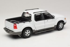 Ford Explorer Sport Trac Alb Maisto 1:18 36891 Metal - imaginea 3 din 8