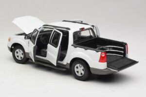 Ford Explorer Sport Trac Alb Maisto 1:18 36891 Metal - imaginea 5 din 8