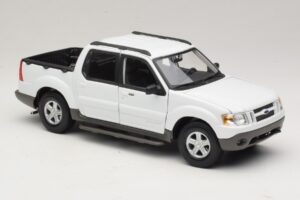 Ford Explorer Sport Trac Alb Maisto 1:18 36891 Metal - imaginea 6 din 8