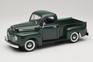 Ford F-1 Verde Road Legends 1:18 92218 Metal