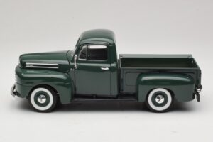 Ford F-1 Verde Road Legends 1:18 92218 Metal - imaginea 4 din 8