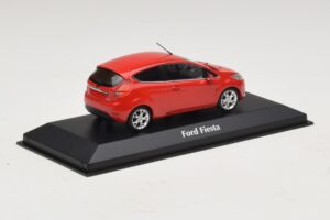 Ford Fiesta Mk7 Roșu Maxichamps 1:43 940088000 Metal - imaginea 2 din 5