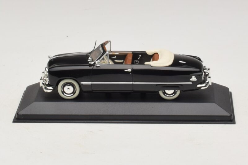 Ford FL Cabriolet Negru Minichamps 1:43 400082231 Metal