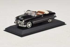 Ford FL Cabriolet Negru Minichamps 1:43 400082231 Metal - imaginea 2 din 5
