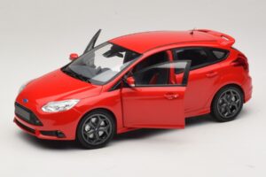 Ford Focus ST Mk2 Roșu Minichamps 1:18 110082002 Metal - imaginea 2 din 8