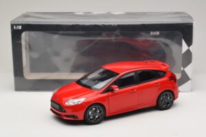 Ford Focus ST Mk2 Roșu Minichamps 1:18 110082002 Metal - imaginea 8 din 8