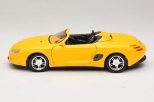 Ford Mustang Mach III Cabriolet Galben Maisto 1:18 32815 Metal - imaginea 4 din 8