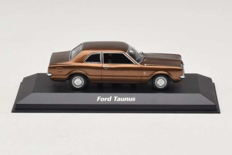 Ford Taunus TC Maro Metalizat Maxichamps 1:43 940081300 Metal