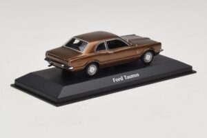 Ford Taunus TC Maro Metalizat Maxichamps 1:43 940081300 Metal - imaginea 2 din 5