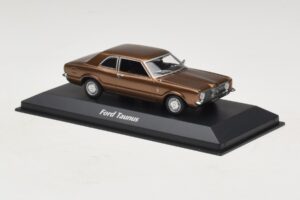 Ford Taunus TC Maro Metalizat Maxichamps 1:43 940081300 Metal - imaginea 3 din 5