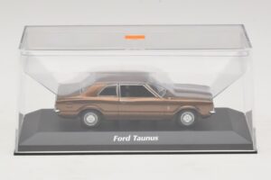 Ford Taunus TC Maro Metalizat Maxichamps 1:43 940081300 Metal - imaginea 4 din 5