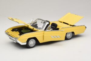Ford Thunderbird Cabriolet Galben Anson 1:18 30334-P1 Metal - imaginea 2 din 8