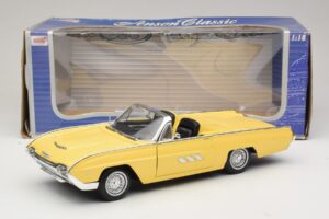 Ford Thunderbird Cabriolet Galben Anson 1:18 30334-P1 Metal - imaginea 8 din 8