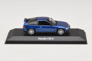 Honda CR-X Blue Metallic Maxichamps 1:43 Honda CR-X Blue Metallic Maxichamps 1:43 940161520 Metal