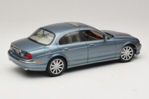 Jaguar S-Type X200 Albastru Maisto 1:18 31865 Metal - imaginea 3 din 8