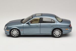 Jaguar S-Type X200 Albastru Maisto 1:18 31865 Metal - imaginea 4 din 8