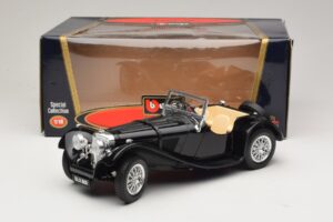Jaguar SS100 Roadster Negru Bburago 1:18 3006-M3 Metal - imaginea 6 din 6