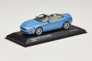 Jaguar XK X150 Cabriolet Albastru Deschis Metalizat Minichamps 1:43 400130530 Metal - imaginea 2 din 5