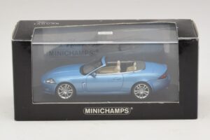 Jaguar XK X150 Cabriolet Albastru Deschis Metalizat Minichamps 1:43 400130530 Metal - imaginea 5 din 5